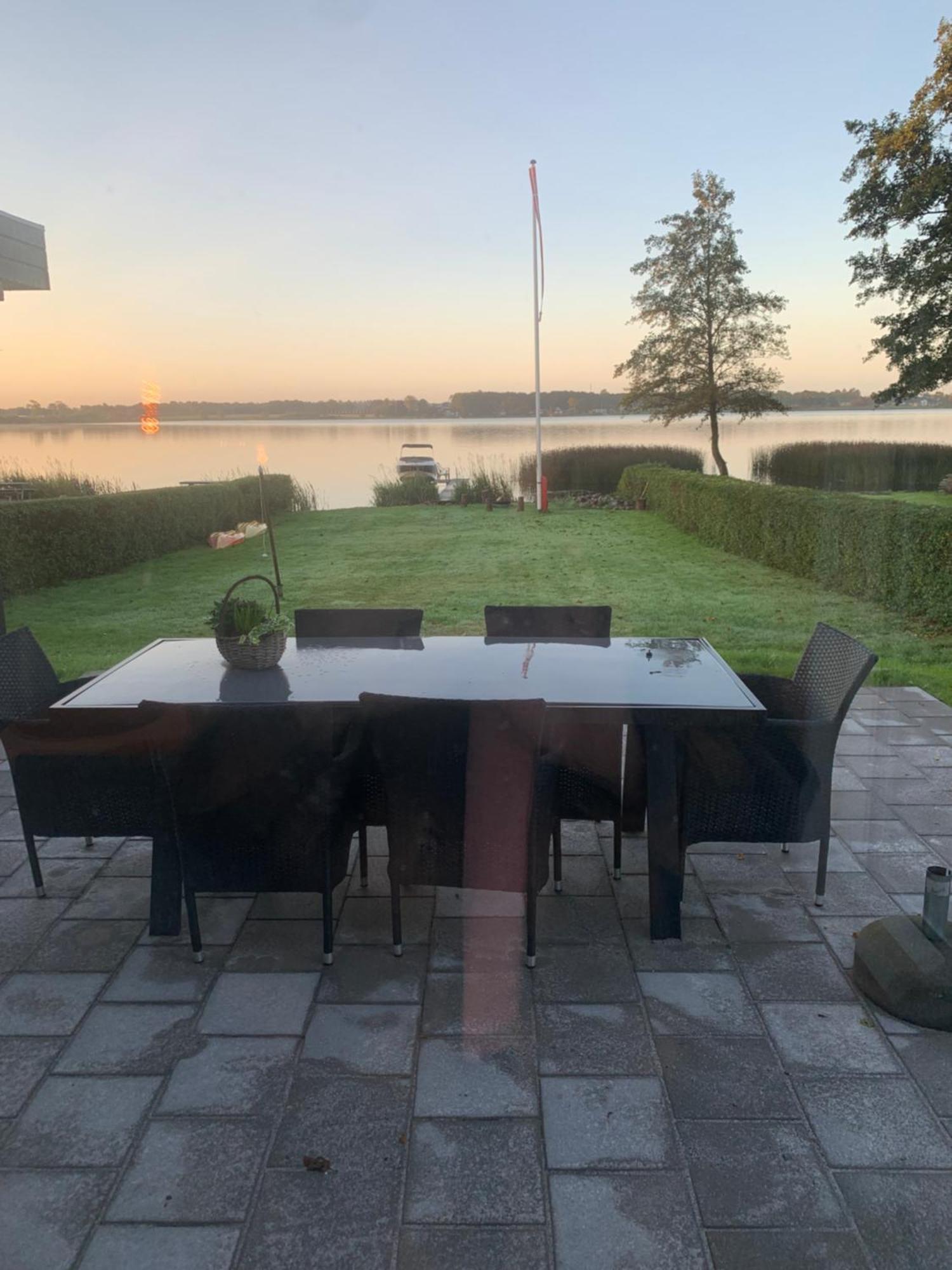 Sunds Huset Ved Soen Taet Pa Herning Og Mch Og Boxen 90 M2 מראה חיצוני תמונה